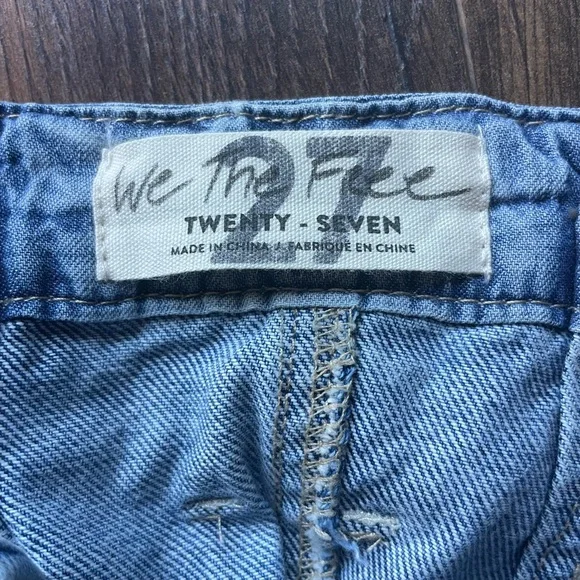 🩵Free People 🩵Belted Denim Mini Skirt 🩵 - Picture 3 of 6